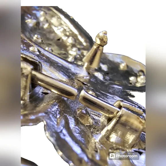 Vintage Multicolored Rhinestone Butterfly Belt Buckle. Silver tone. - Picture 4 of 6